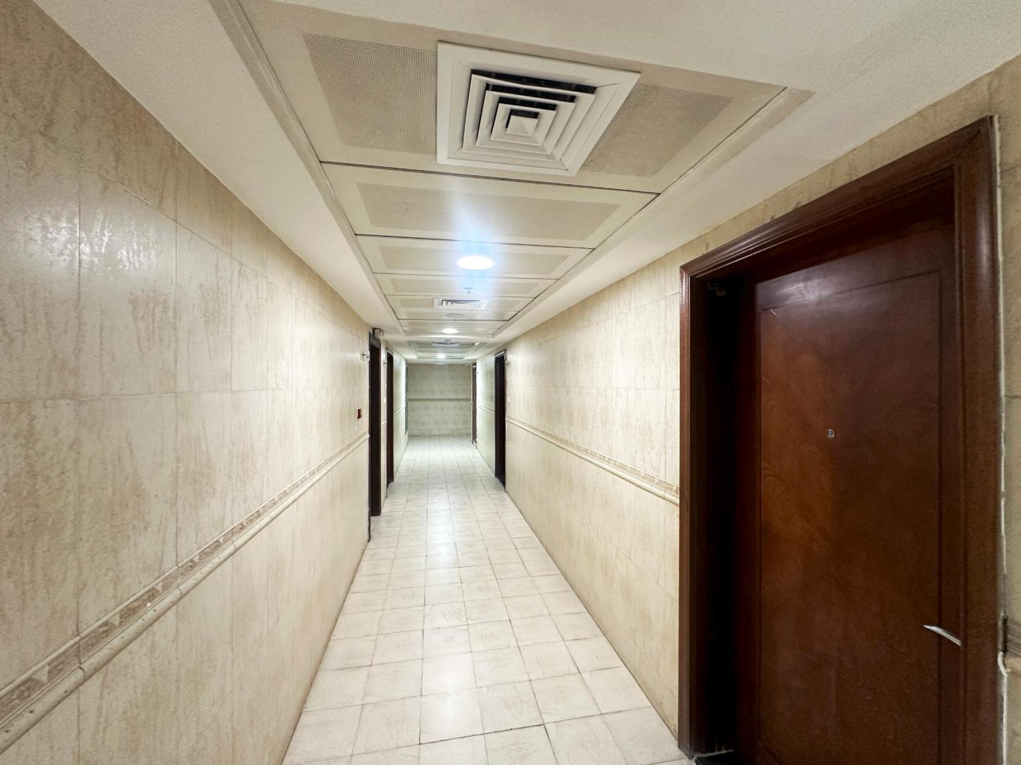 Horizon View Partition Room In Barsha Heights Near Metro Dubai Exteriör bild